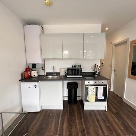 Star London Finchley Road 1-Bed Hideawayアパートメント エクステリア 写真